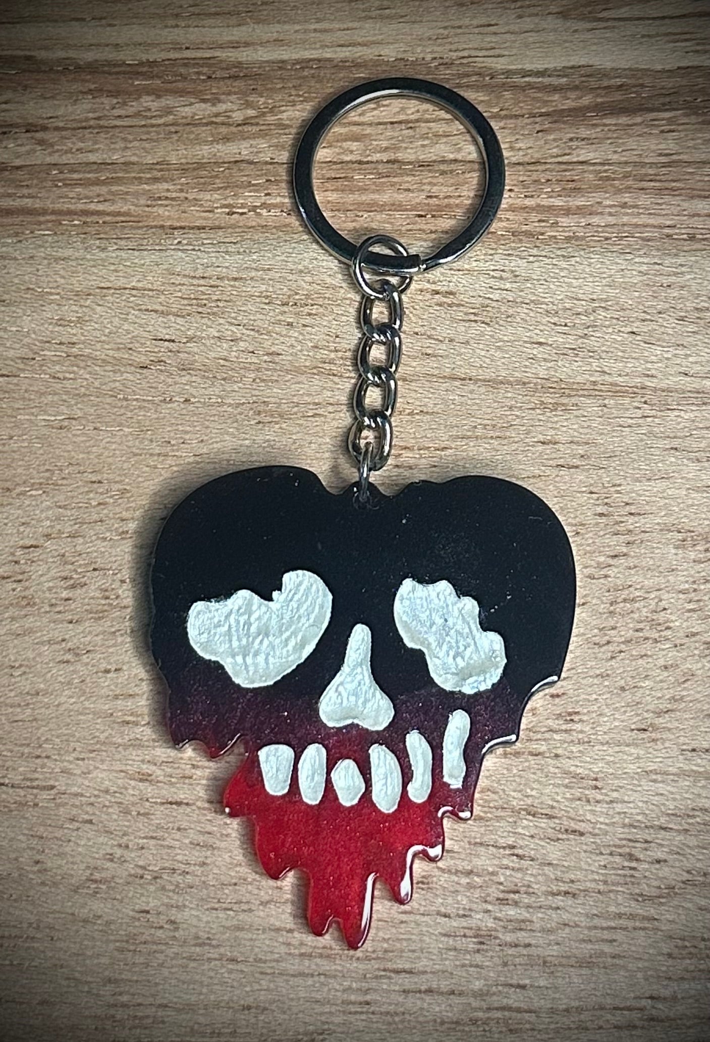 Red/Black/White Drip Skull Keyring