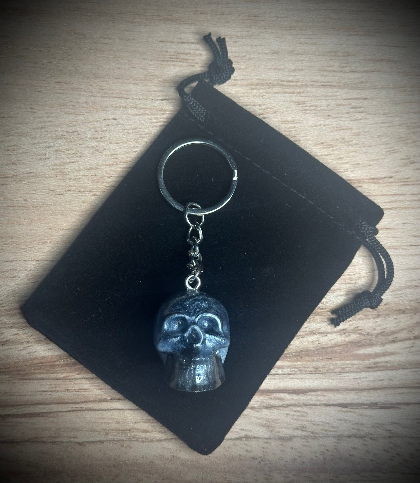 Grey Skull Keyring