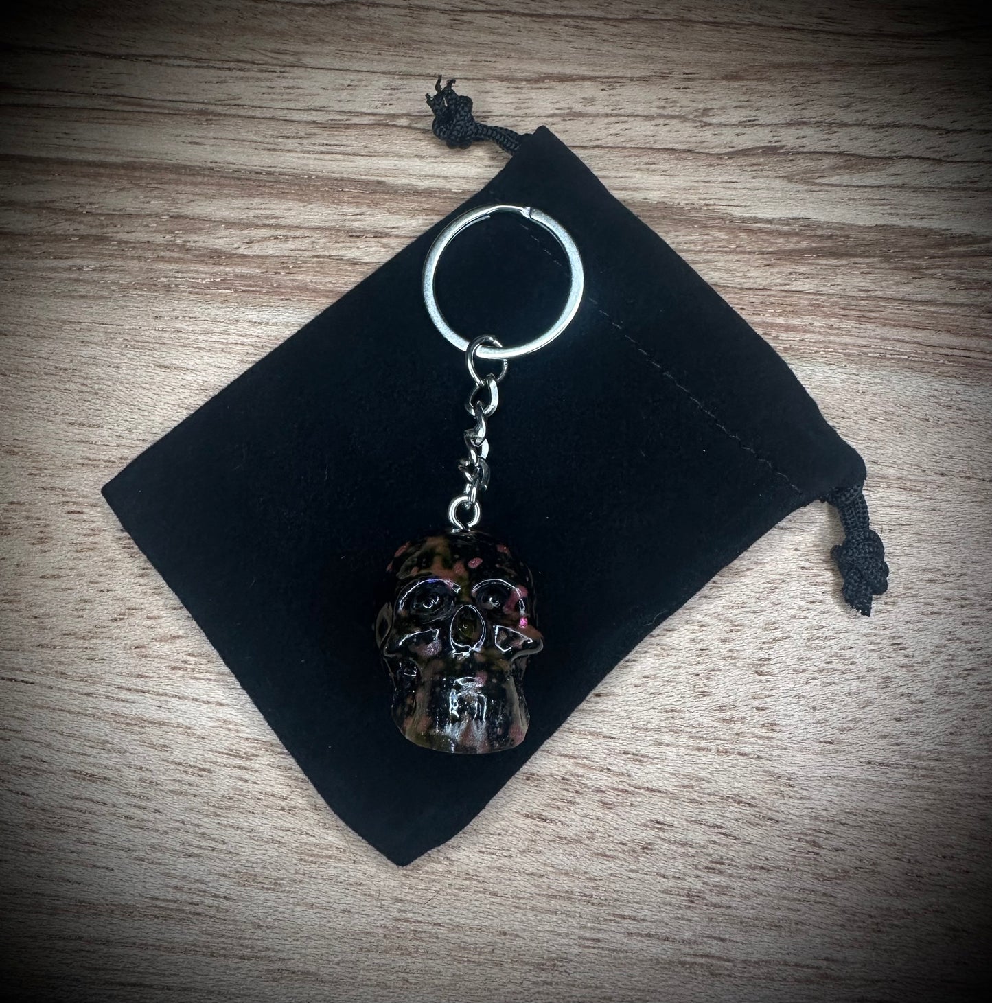 Black and Violet Splash Skull Keyring